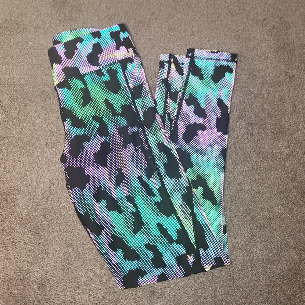 CNC holographic camo leggings